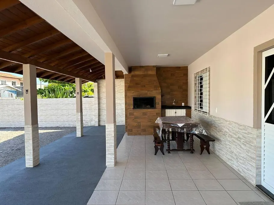 Casa Completa A 200M Do Mar Na Praia Da Pinheira. Palhoça Brésil
